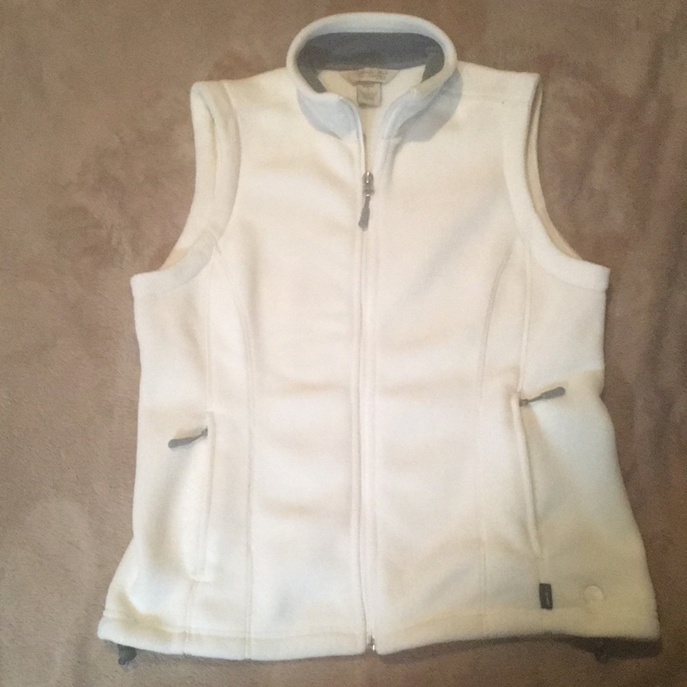 Women’s fleece vest